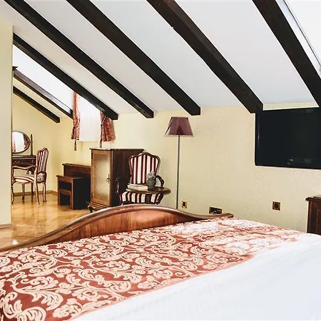 Hotel Boutique Kazbek 5*